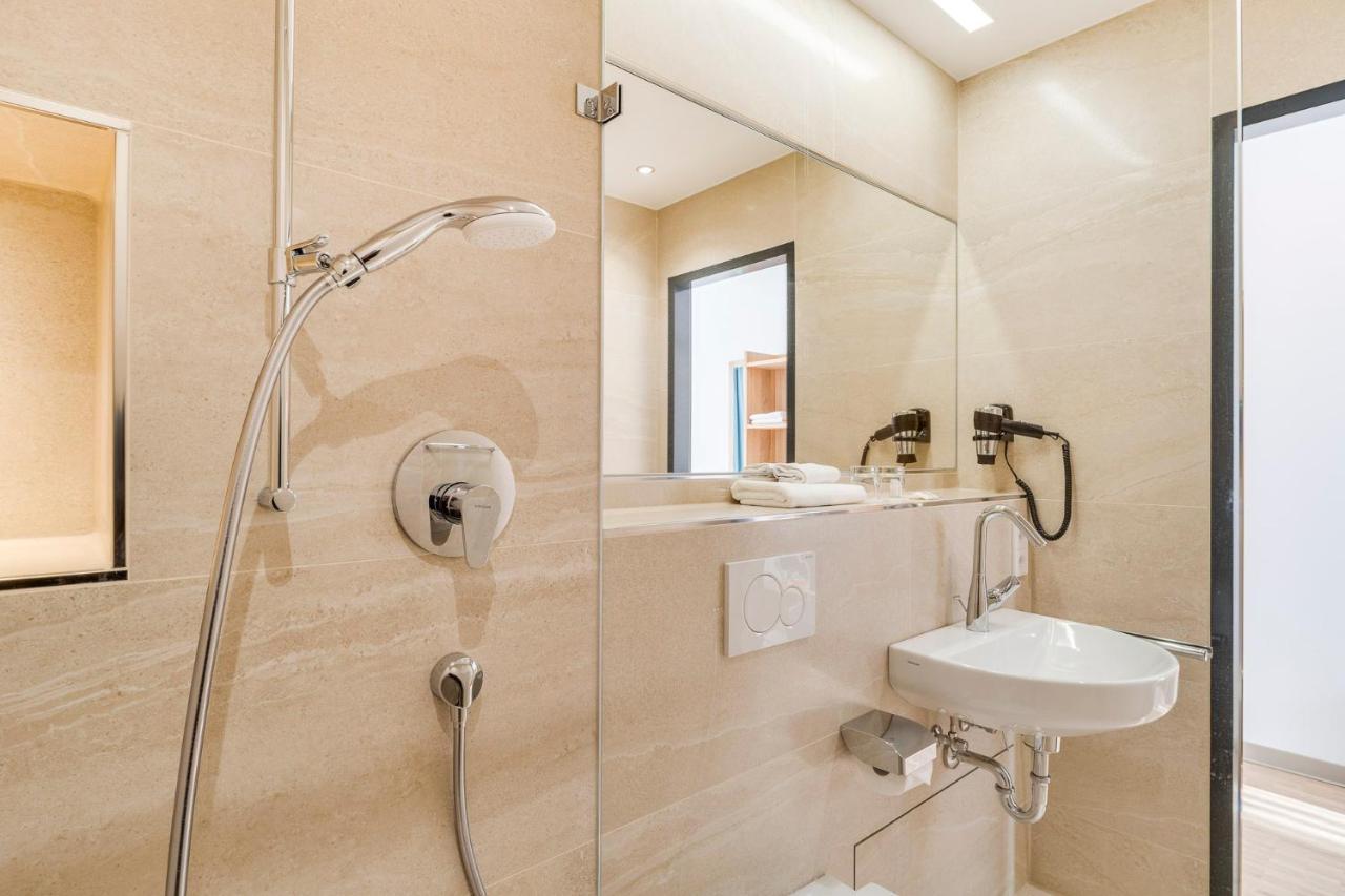 Hotel-Etage Apfelrot エルディング エクステリア 写真