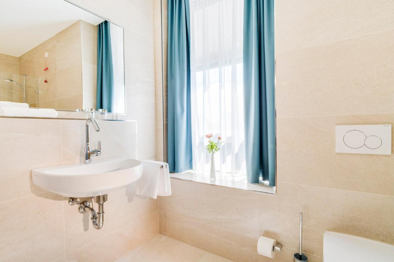 Hotel-Etage Apfelrot エルディング エクステリア 写真